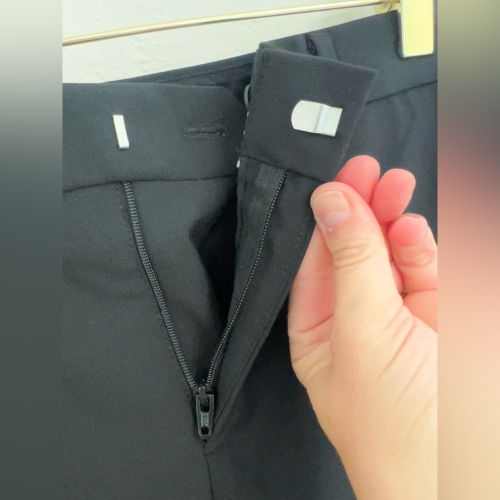 Banana Republic Women's Ryan Black Pants, Size 6 - Picture 7 of 9